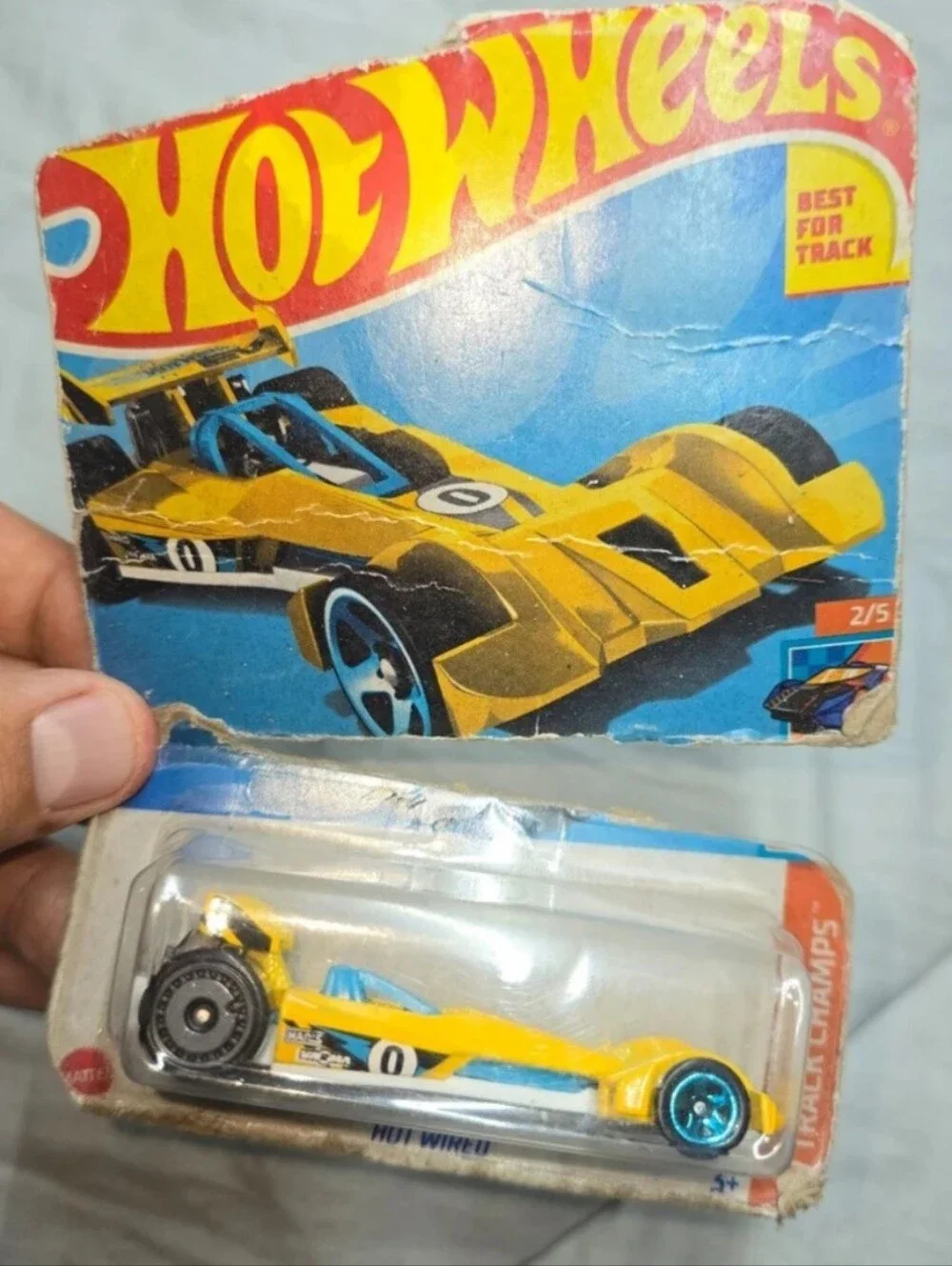 Lot of 2 Hot Wheel Cars